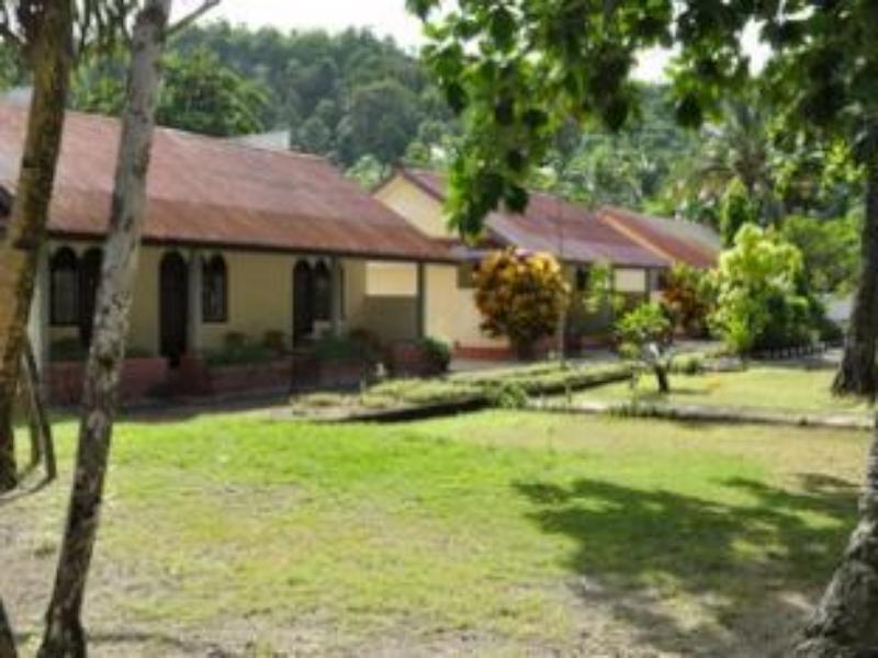 Oyo 1688 Collin Beach Hotel Ambon Zewnętrze zdjęcie